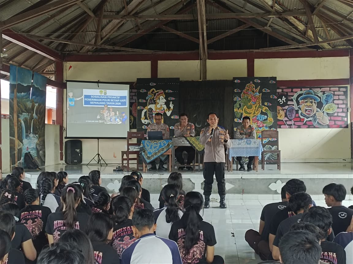 SOSIALISASI REKRUITMEN ANGGOTA POLISI OLEH KEPOLISIAN