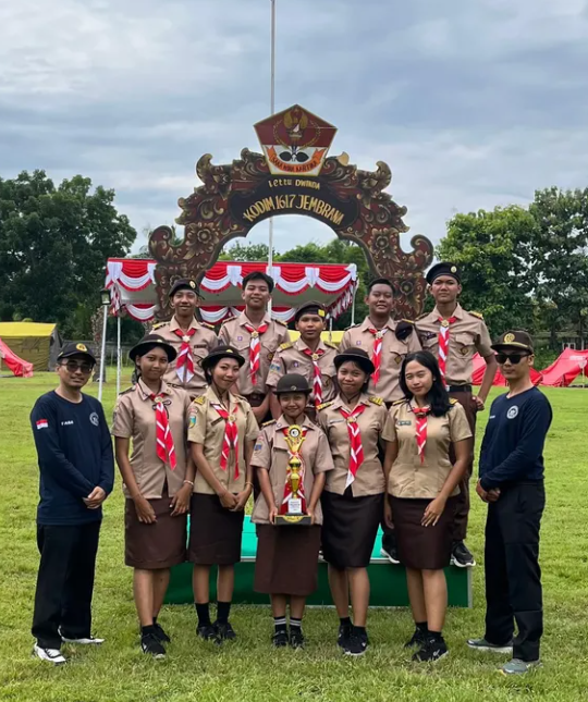 Juara 3 Pentas Seni Napak Tilas Lettu Dwinda