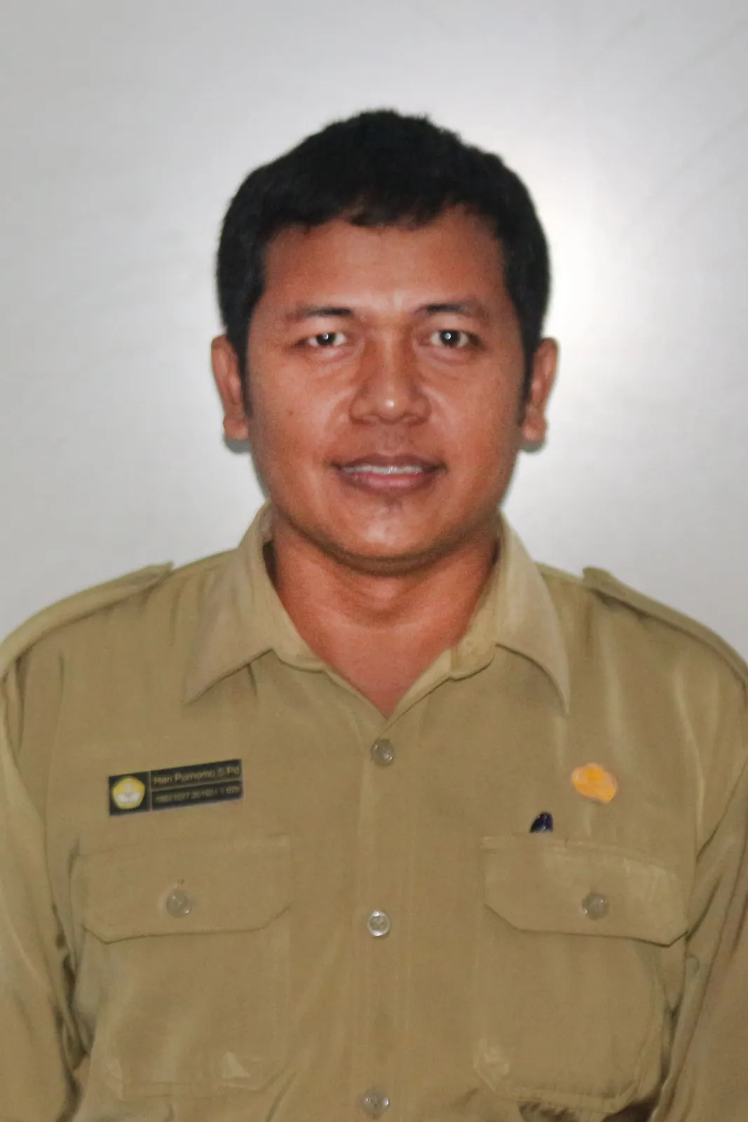 Hari Purnomo, S.Pd
