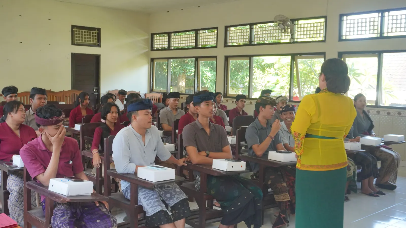 Sosialisasi Pencegahan Perkawinan Dini Dari Dinas Sosial PPPA & BKKBN Prov Bali